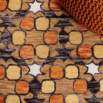 Aspen 5' Round Handmade Wool Tufted Area Rug