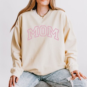 Simply Sage Market Embroidered Mom Varsity Outline Lightweight Garment Dyed Sweatshirt - 1 of 4