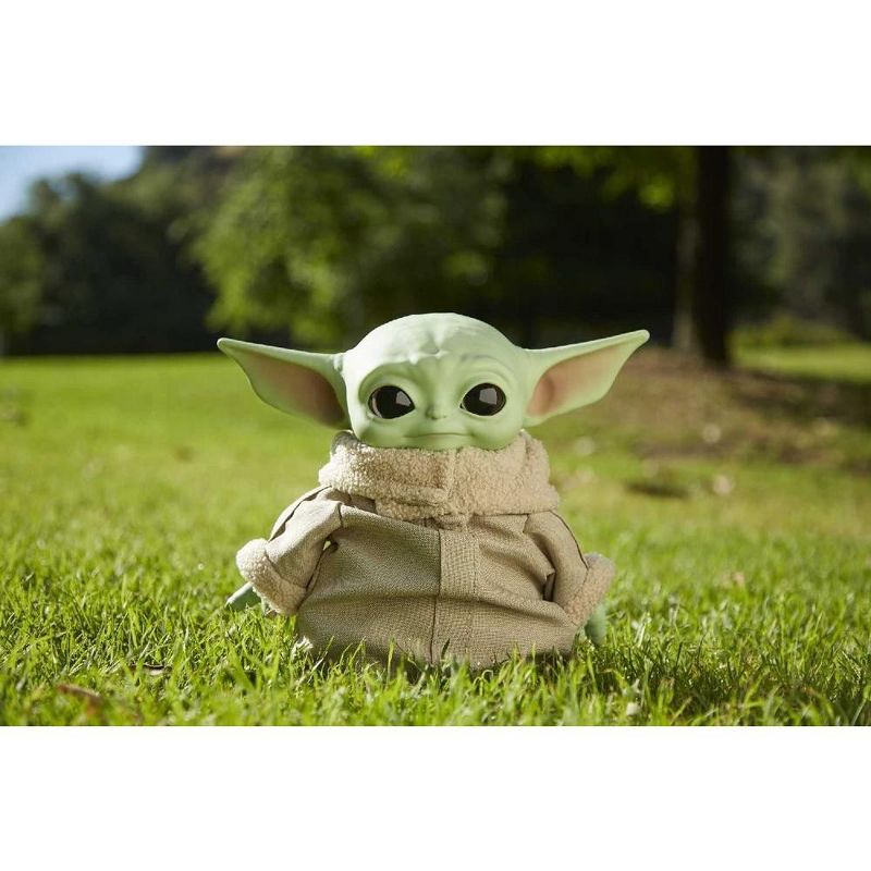 FUNKO POP & MATTEL Star Wars The Mandalorian Baby Yoda The Child, 3 of 7
