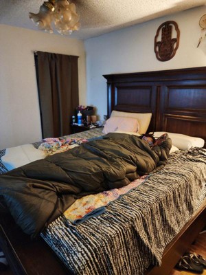 Guest review image 1 of 3, zoom in