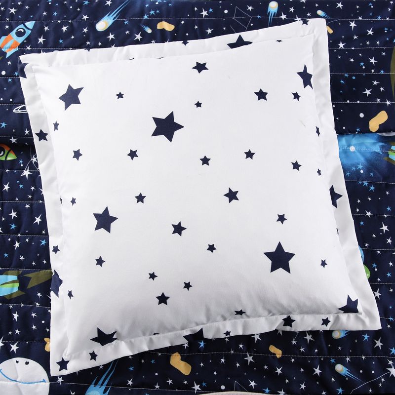 Universe Quilt Set with Spaceship Throw Pillow Navy - Lush Décor, 6 of 10