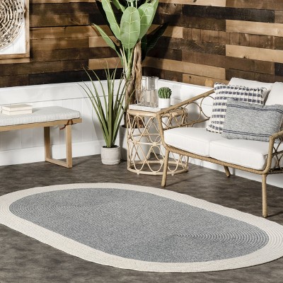 Elegant Gray Braided Synthetic 6' Round Indoor/Outdoor Rug