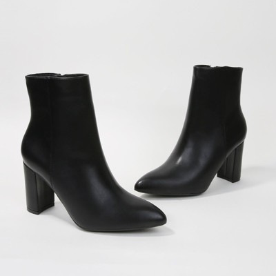 Berness Women's Sara Pointed Block Heel Ankle Boots