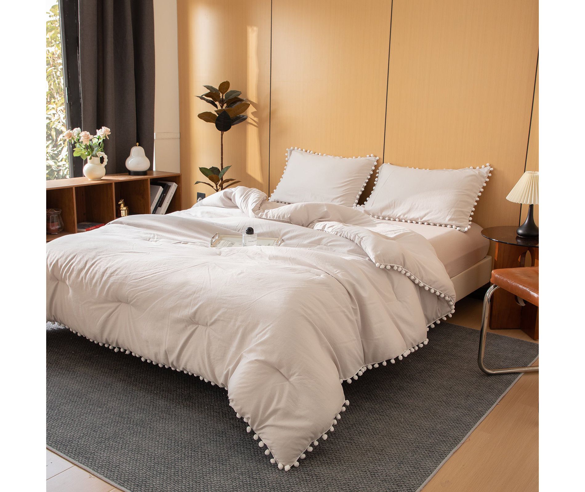 Boho Pom Pom Comforter Set – Soft Lightweight All Season Bedding with Decorative Fringe, Extra Soft Microfiber, Twin/Queen/King