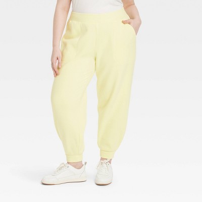 Women's Mid-Rise Sweatpants - Universal Thread™ Yellow XXL