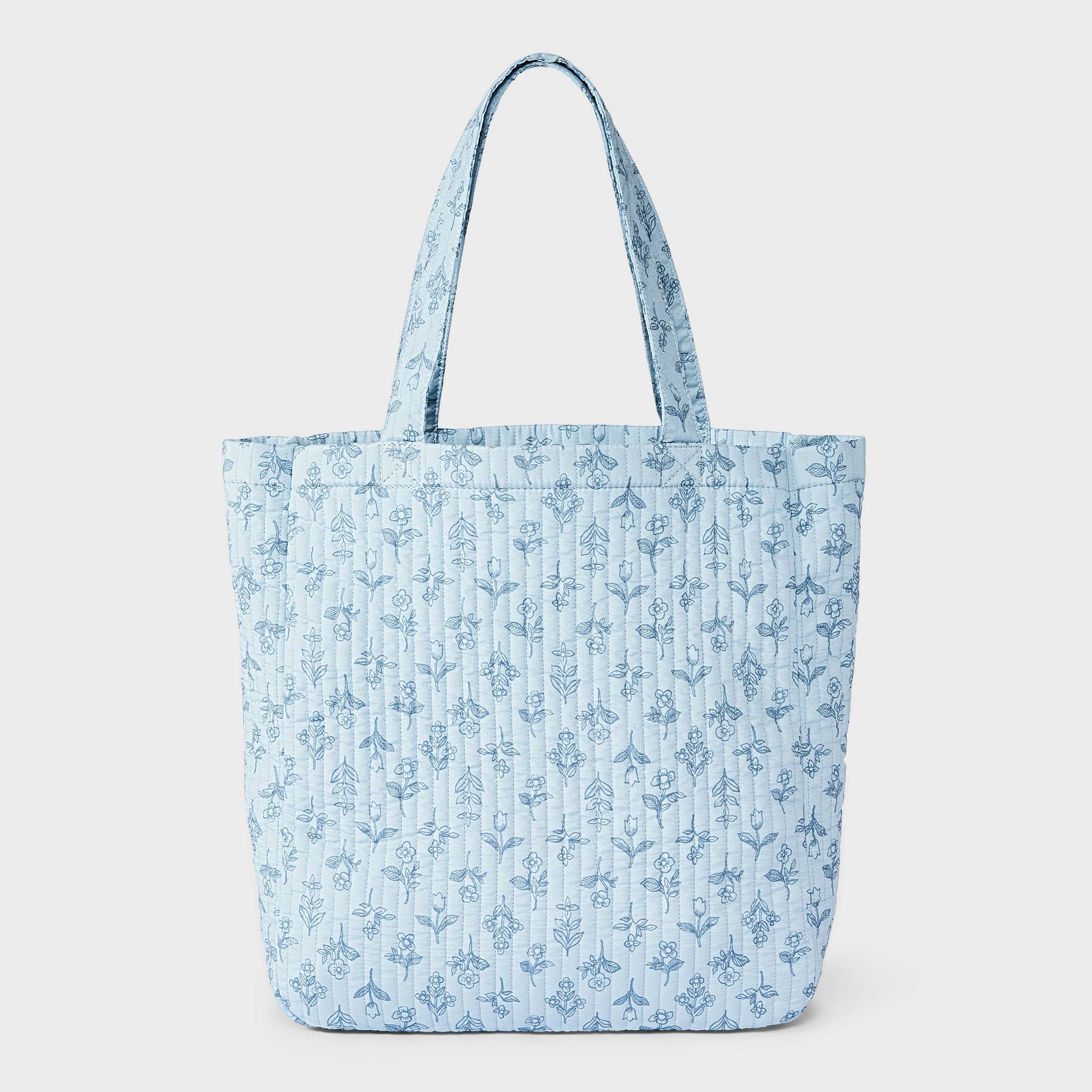 Girls' Floral Printed Tote with Channel Quilting - art class™ Blue