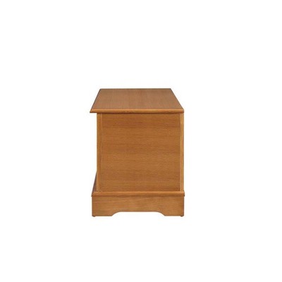 Honey Brown Traditional Cedar Wood Storage Chest