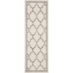 Amherst AMT414 Power Loomed Indoor Rugs - Safavieh - 1 of 4