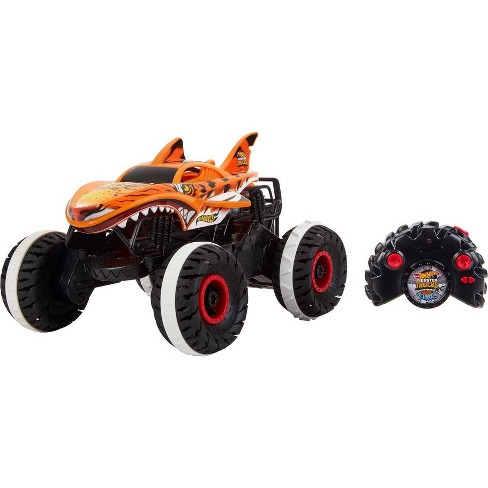 Hot Wheels Monster Tiger Control 1:15 Unstoppable Trucks : Remote Target Scale Vehicle Shark