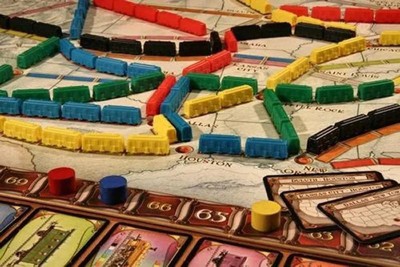 Ticket to Ride Board Game - A Cross-Country Train Adventure for Friends and  Family! Strategy Game for Kids & Adults, Ages 8+, 2-5 Players, 30-60