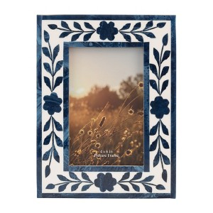 Sagebrook Home 4" x 6" Picture Frame - Blue and White Floral Petals Polyresin Portrait Holder - Decorative Glass Frame for Home - 1 of 4