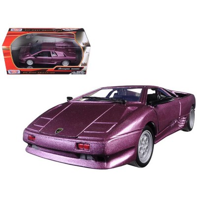 Lamborghini Diablo Purple Metallic 1/24 Diecast Model Car by Motormax