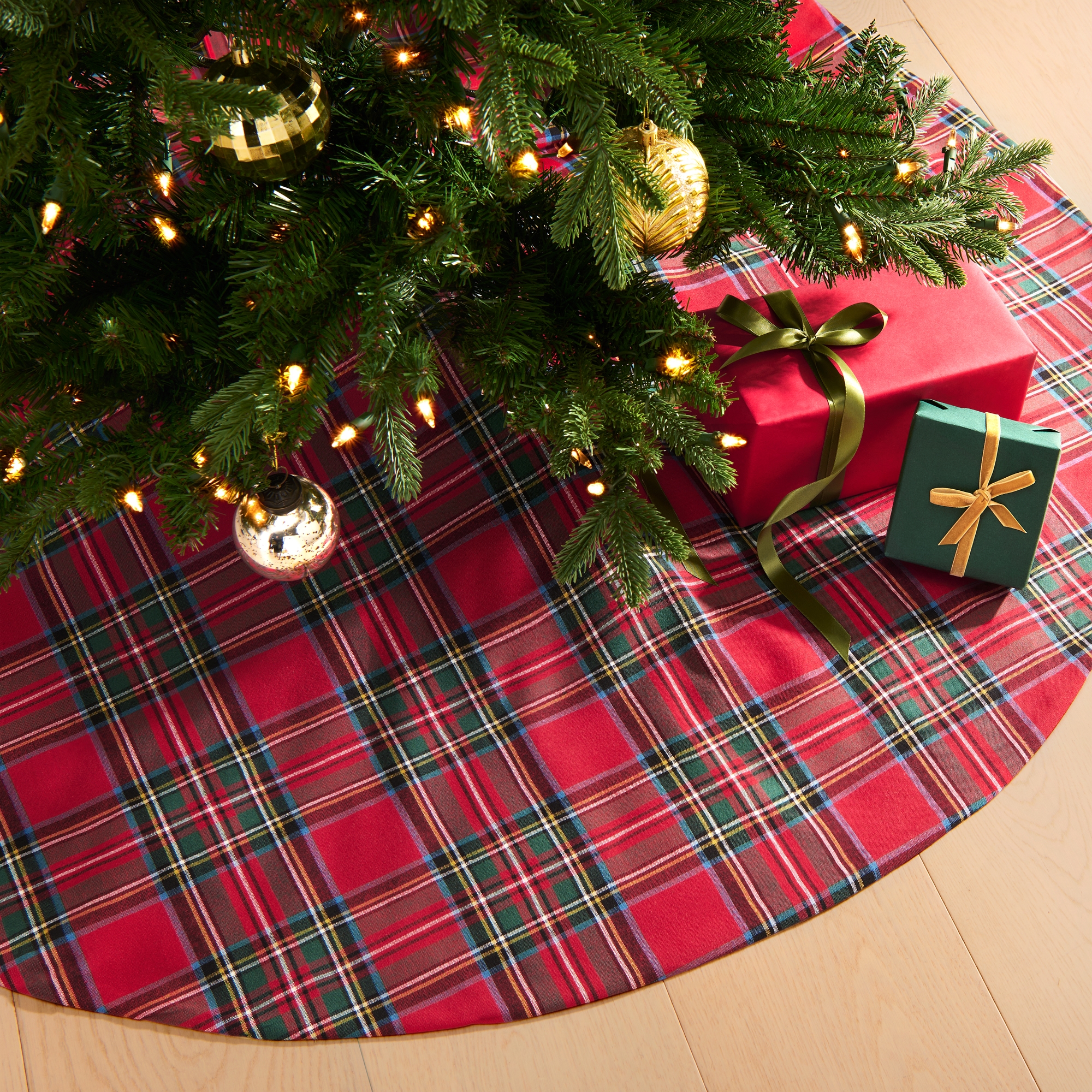 Stowe Tartan Plaid Christmas Tree Skirt, 48" - Red - Elrene Home Fashions