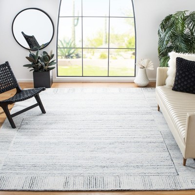 Gray Hand-Tufted Wool and Synthetic 6' x 9' Area Rug