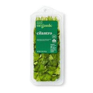 Organic Cilantro - 0.5oz - Good & Gather™ - 1 of 4