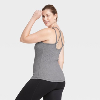 workout top with shelf bra