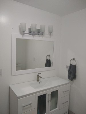 Guest review image 2 of 3, zoom in