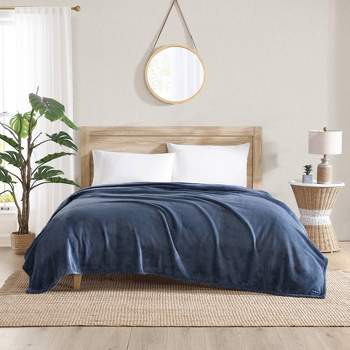 Tommy Bahama Ultra Soft Plush Solid Blue Twin Blanket