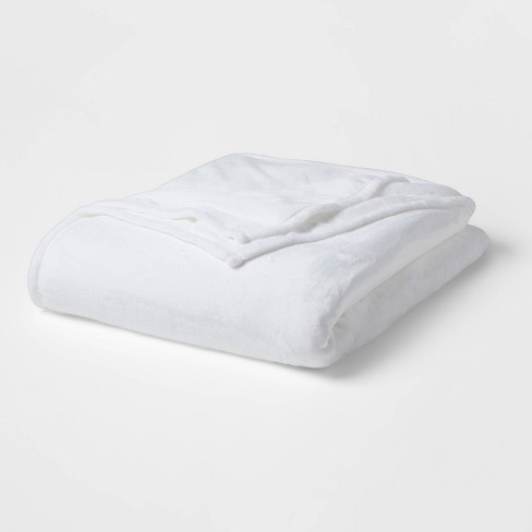 Twin twin Xl Solid Plush Bed Blanket True White Room Essentials