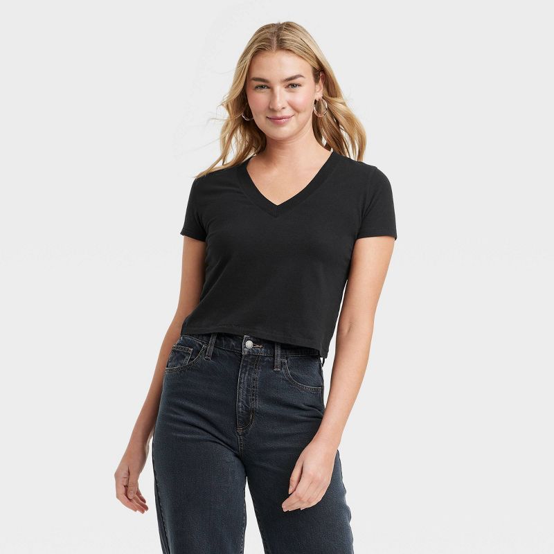 Women's Shrunken Short Sleeve V-Neck T-Shirt - Universal Thread™, 1 of 7