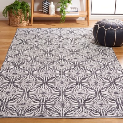 Montauk Off-White and Black Flat Woven 8' x 10' Area Rug