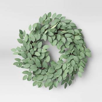 Leaf Wreath Green - Threshold™