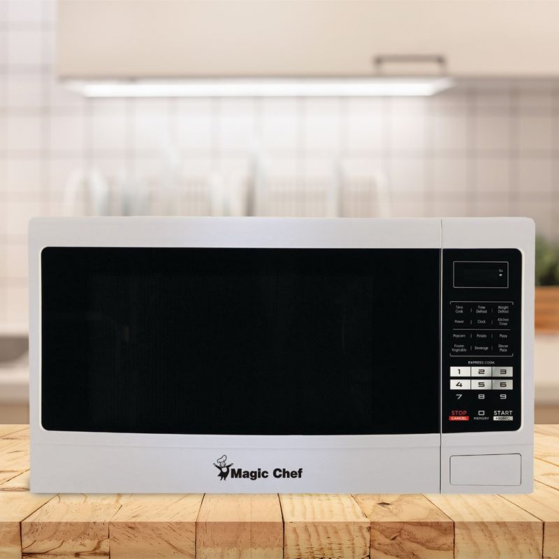 Magic Chef MCM1611W 1100 Watt 1.6 Cubic Feet Microwave with Digital Touch Controls and Display, White, 5 of 7