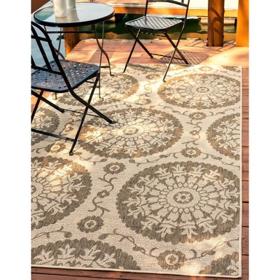 Unique Loom Outdoor Botanical Medallion Geometric Woven Area Rug