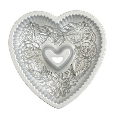 Floral Heart Shaped Aluminum Non-Stick Bundt Pan