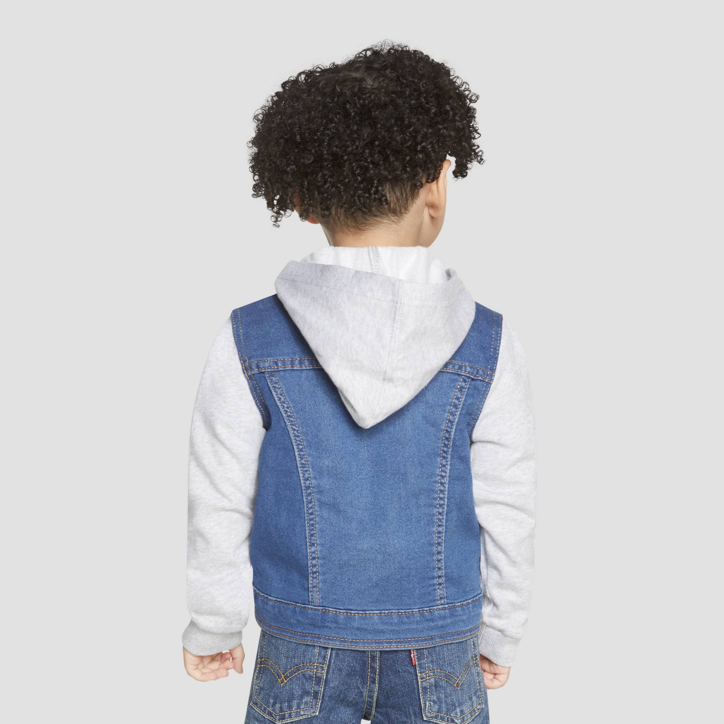 Куртка Levi's Indigo Trucker Jacket - Medium Wash для мальчиков-малышей — фото 2
