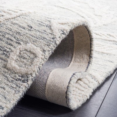 Ivory and Grey Floral Hand-Tufted Wool Area Rug