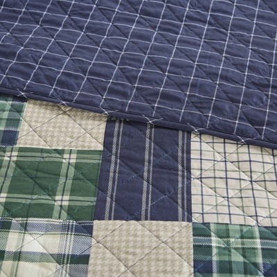 King Green and Navy Reversible Microfiber Quilt Set