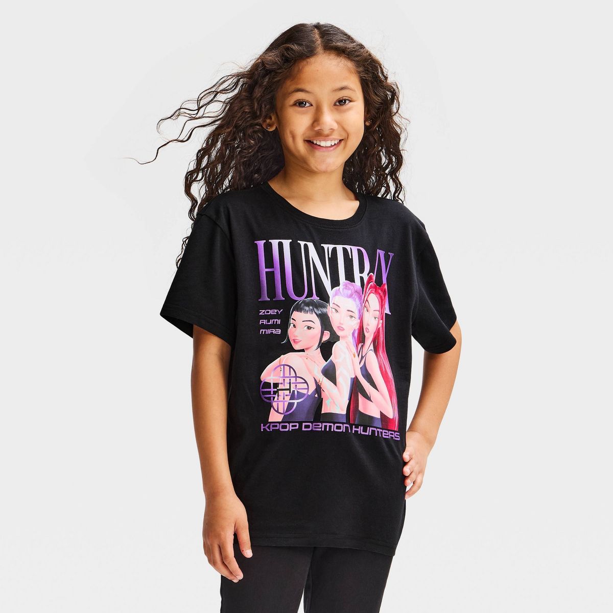 Girls' KPop Demon Hunters Huntrix Photo-Real Short Sleeve Oversized Graphic T-Shirt - Black