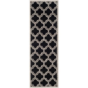 Amherst AMT412 Power Loomed Indoor Rugs - Safavieh - 1 of 4