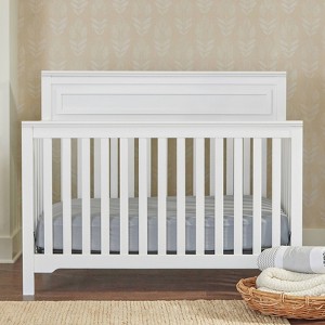 DaVinci Autumn 4-in-1 Convertible Crib - 1 of 4