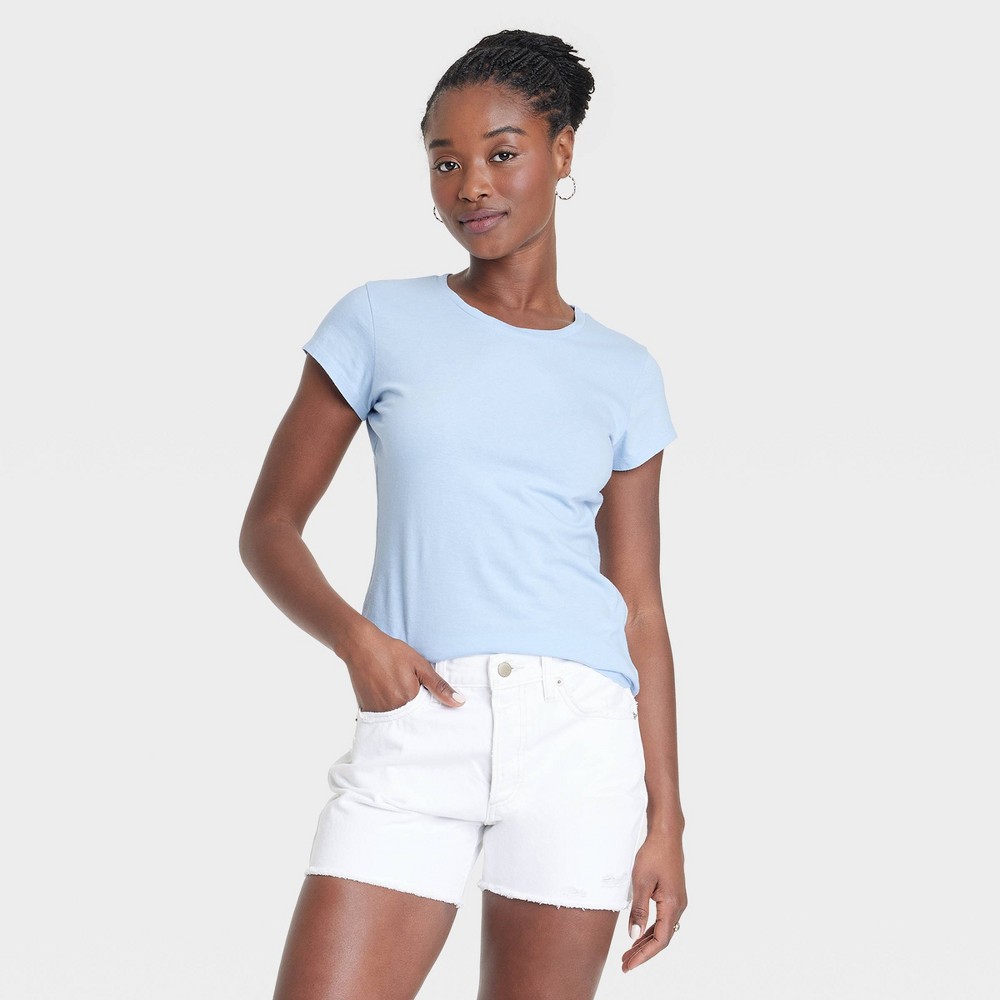 Women's Fitted Short Sleeve T-Shirt - Universal Thread™ Light Blue L