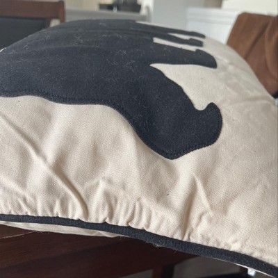  Eddie Bauer Home Throw Pillow with Zipper Closure, Perfect Home  Decor for Bed or Sofa, 16 x 20, Bear Twill Grey : Home & Kitchen