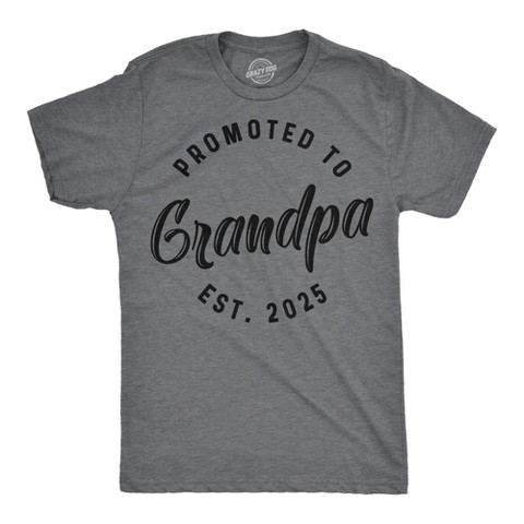 Мужские футболки Crazy Dog T-Shirts, Inc. Mens Funny T Shirts Promoted to Grandpa 2025 Sarcastic Family New Baby Graphic Tee for Men - Crazy Dog Men's T Shirt Gift for Dad Dark Grey S