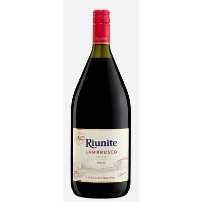 Riunite Lambrusco Red Wine - 1.5L Bottle