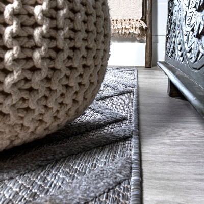 Vintage Moroccan Diamond Light Gray 5x8 Indoor/Outdoor Rug