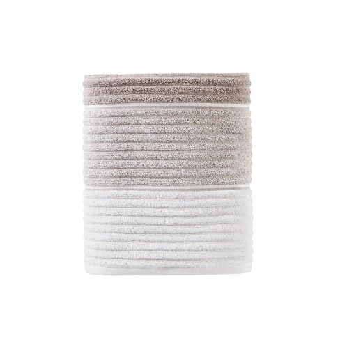 Brown and white clearance bath towels