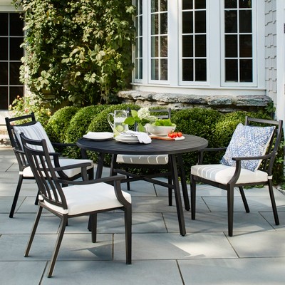 target outdoor dining