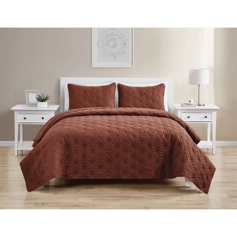 Full/Queen Embossed Geometric hotsell Quilt Set Orange - VCNY