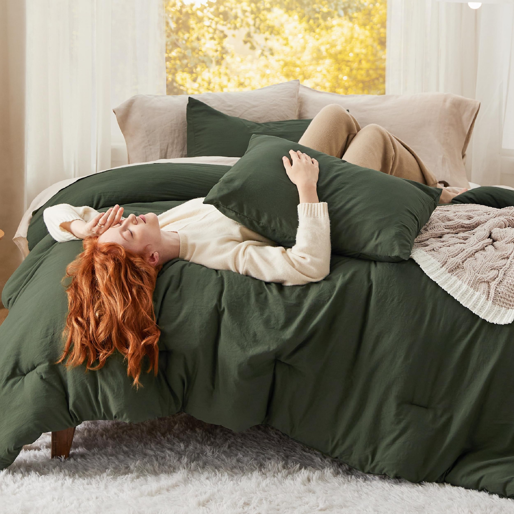 Bedsure King Size Comforter Set Dark Green Soft Prewashed Bedding for All Seasons 3 Pieces GentleSoft™ Down Alternative Bed Set Valentine Gift