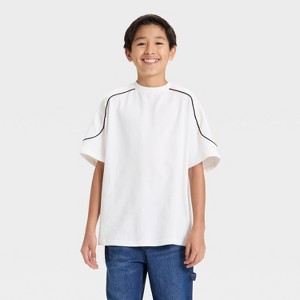 Boys' Short Sleeve Contrast Piping Oversized T-Shirt - art class™ - 1 of 3