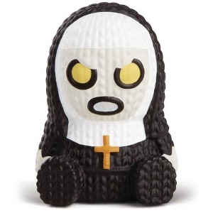 Handmade By Robots -  The Nun #011 Micro Vinyl Figure - 1 of 4