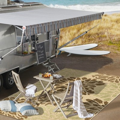 Zinnia Sage and Brown Floral Flatweave Indoor/Outdoor Rug