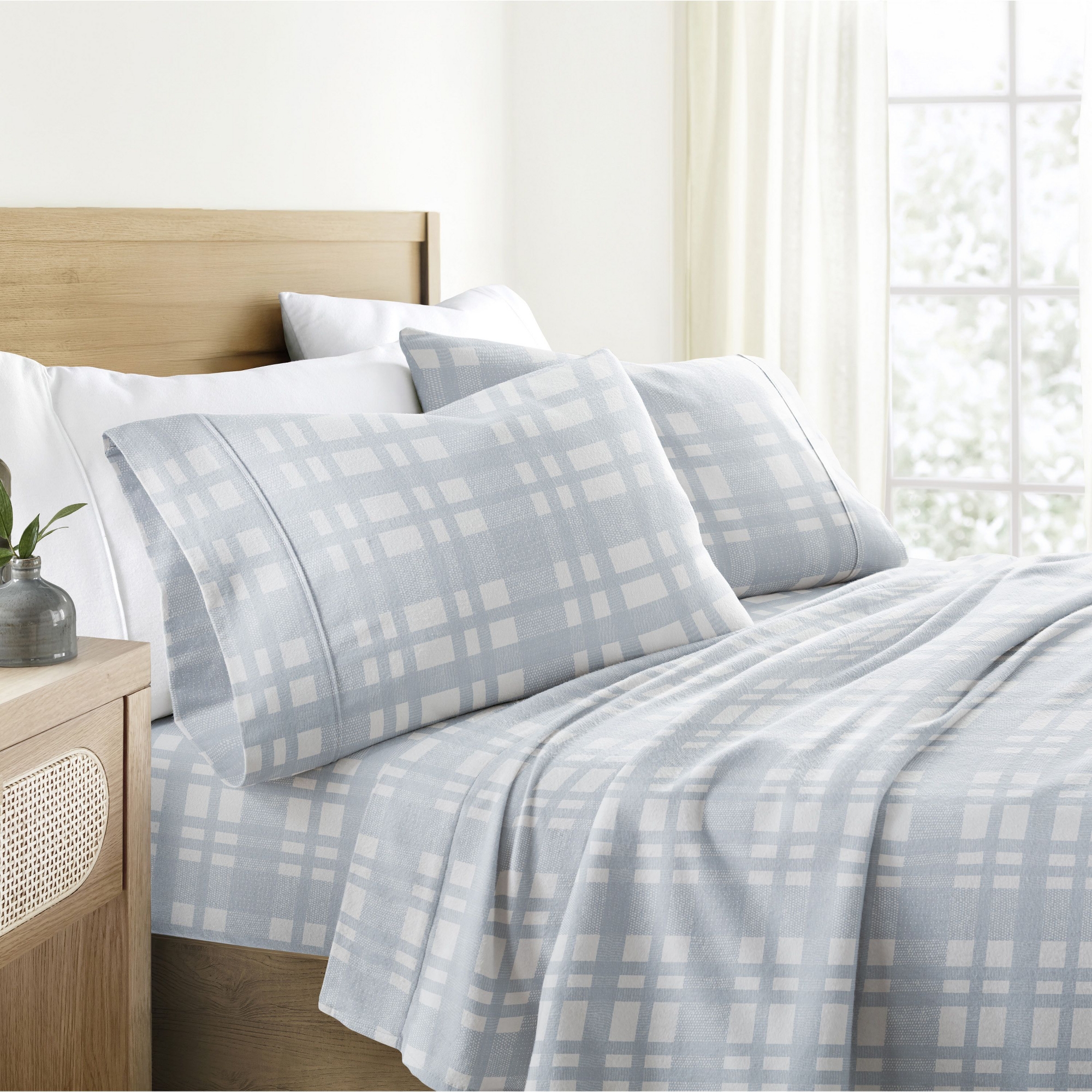 100% Cotton Flannel 4PC Sheet Set Super Soft - Becky Cameron, Woven Pattern Light Blue, Queen
