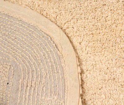 Beige Cotton Ruffle Pattern Tufted Bath Rug Set