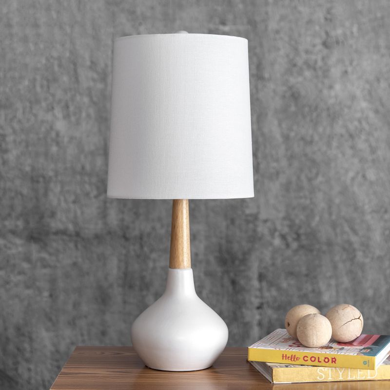 nuLOOM Castine 25" Ceramic Table Lamp, 3 of 5